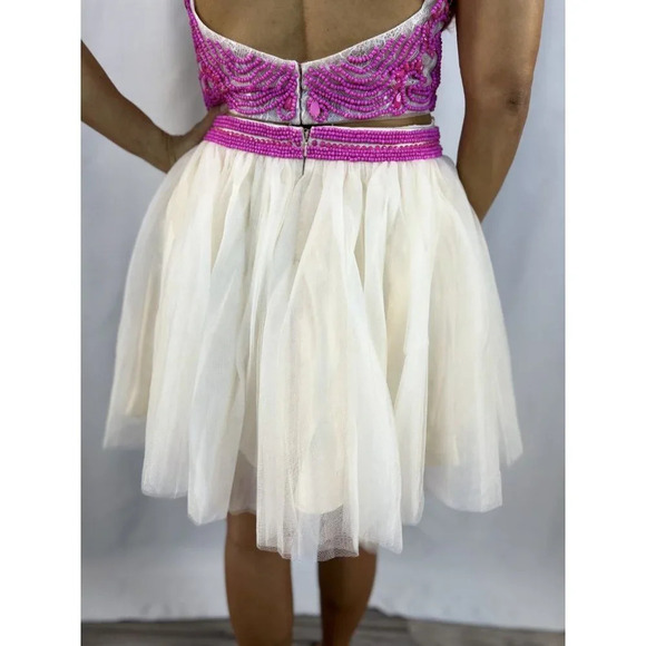 NEW Juliet Pink Beaded Two Piece Short Formal Dress $269 - Picture 9 of 13